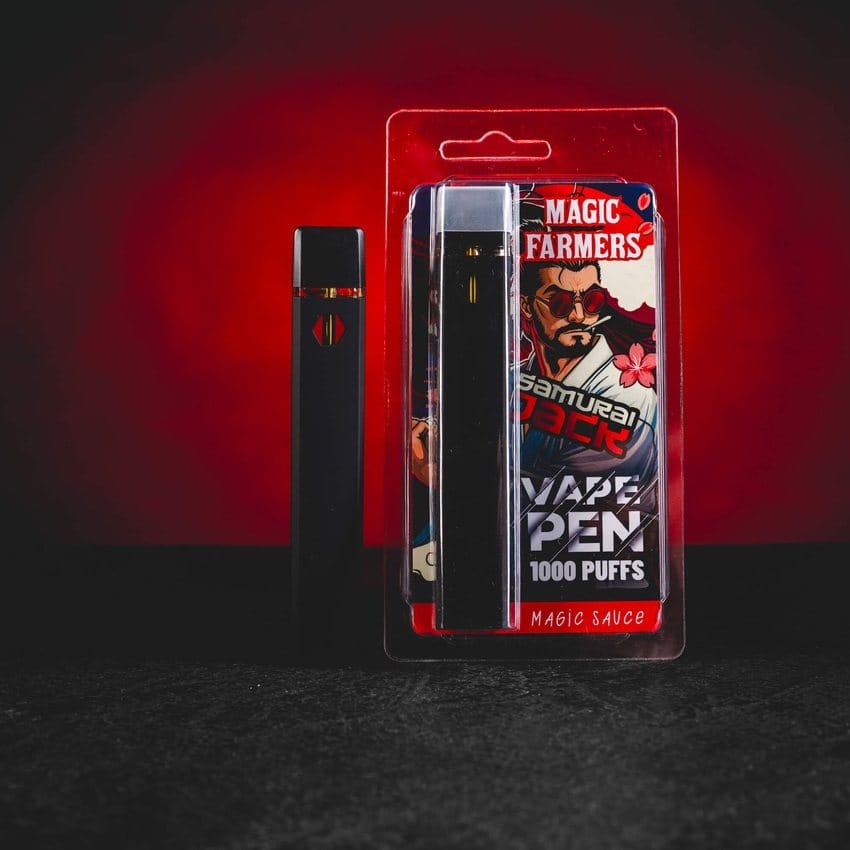 Prémium Samurai Jack vape toll erőteljes, energikus aromával és egyedi ízprofillal karakteres és stílusos élményhez. magic farmers samurai jack vape pen egyszer használatos vaporizér 1000 puffs kratomworld eladás