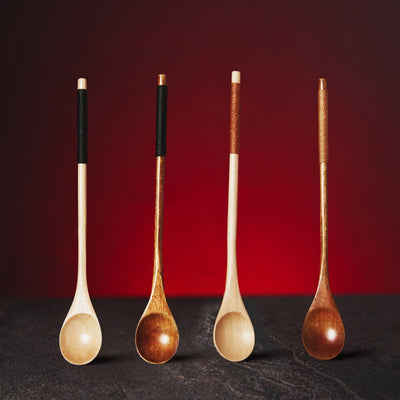 Kratom World kanál a kratom felszívásához Praha zöld fehér piros arany piros fehér arany zöld maeng da